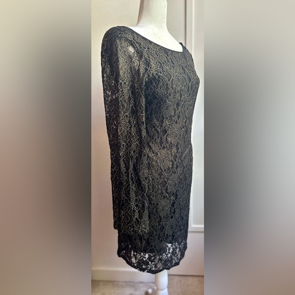 Gianna Bini black dress with a gold lace pattern- M - Picture 8 of 15